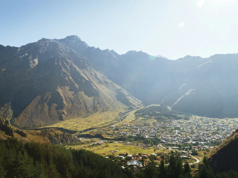 Kazbegi e la Trinità di Gergeti