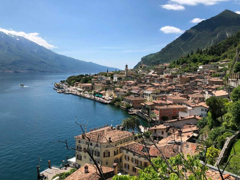 Lago di Garda lombardo: Sirmione e Limone