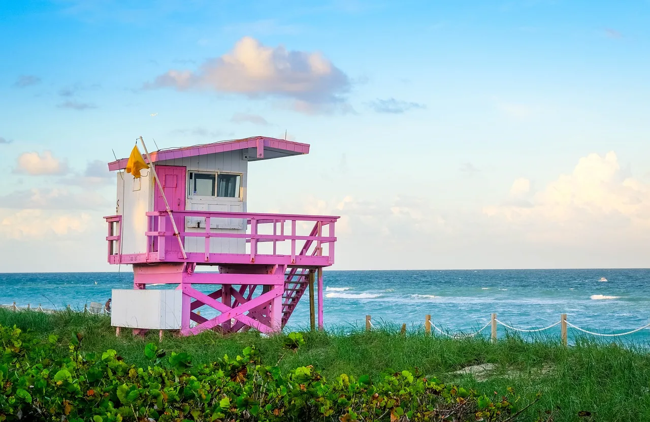 Torretta rosa su Miami Beach